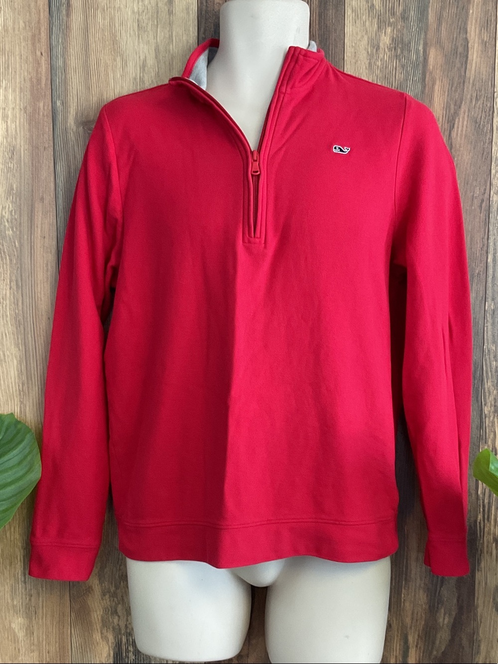 Vineyard Vines Quarter-Zip Pullover with Whale Logo Boys XL       189B